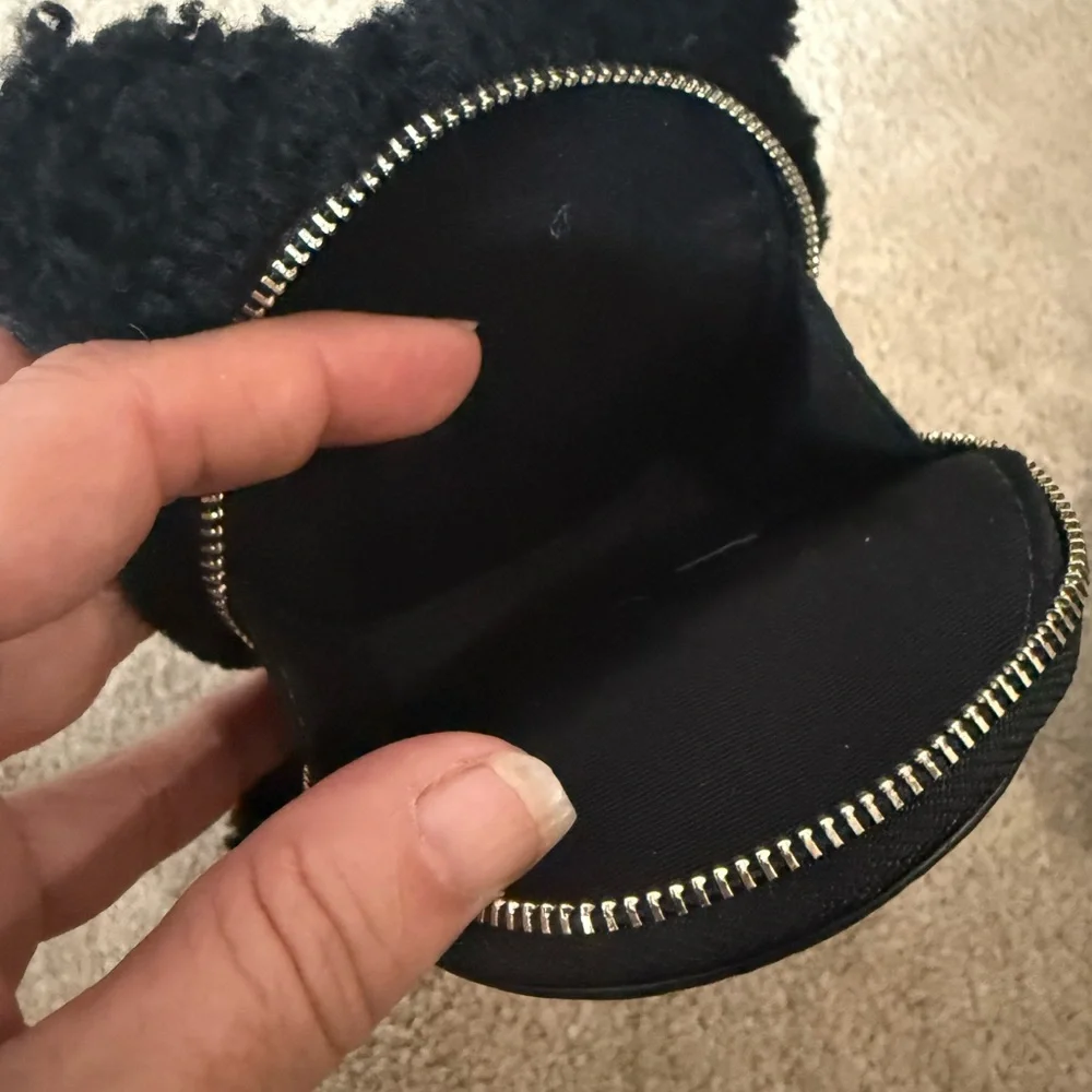 Rare Coach Black Cat/Raccoon coin purse.